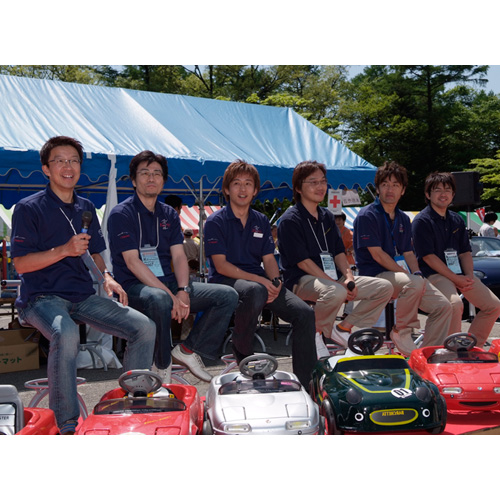 2005軽井沢でのマツダスタッフ